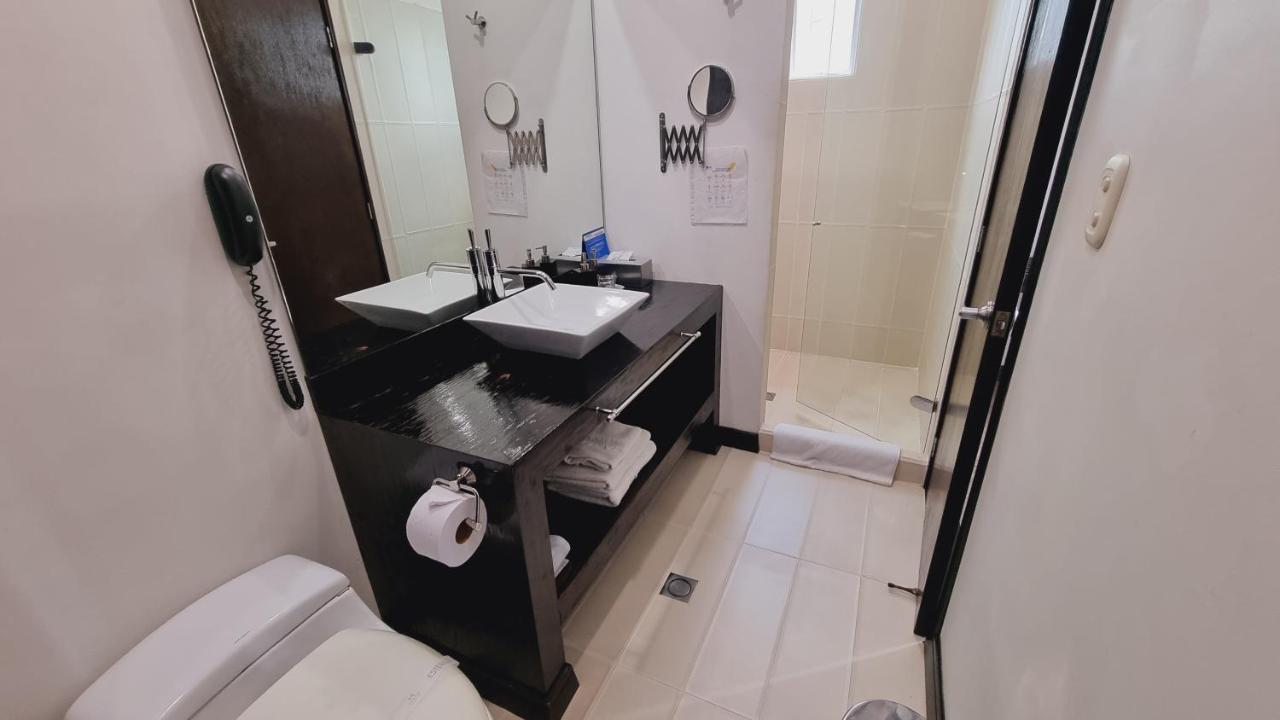 Habitat Suites Hotel Pereira Luaran gambar