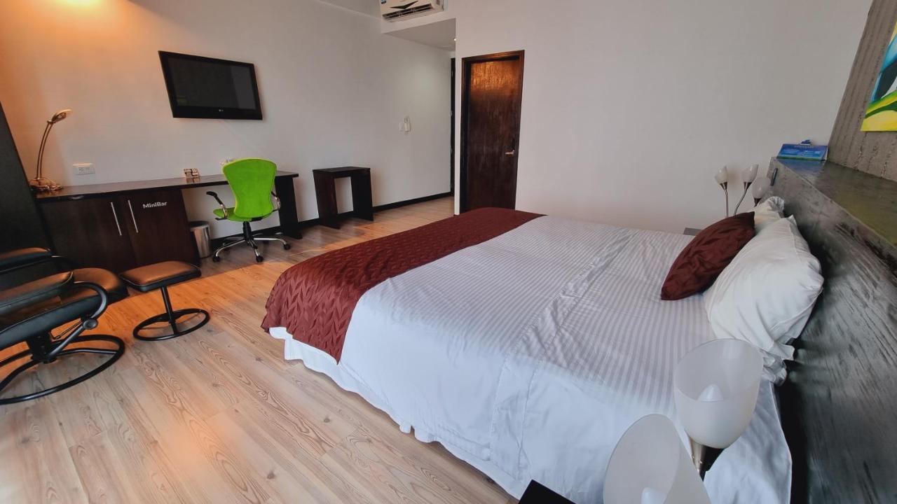 Habitat Suites Hotel Pereira Luaran gambar