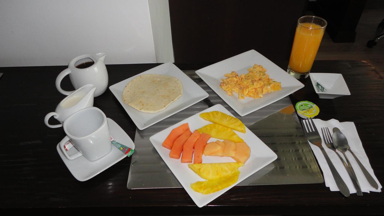 Habitat Suites Hotel Pereira Luaran gambar